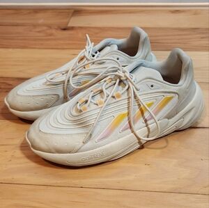 Womens Adidas Ozelia Athletic Shoe Cream Sand Strata Acid Orange 8.5 Minor Wear